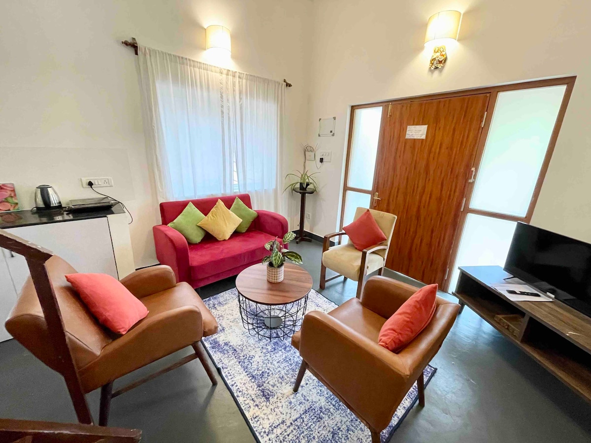 Cheerful 3-bedroom villa with Private Plunge Pool