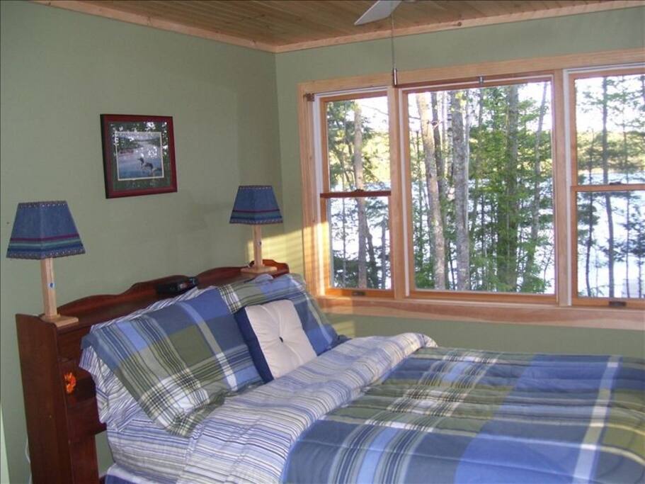 Green Bedroom Overlooking Lake