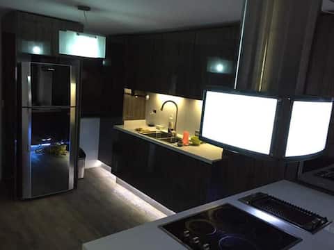 Atractivo conjunto en zona de canales,playa