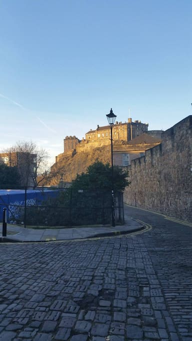 edinburgh castle