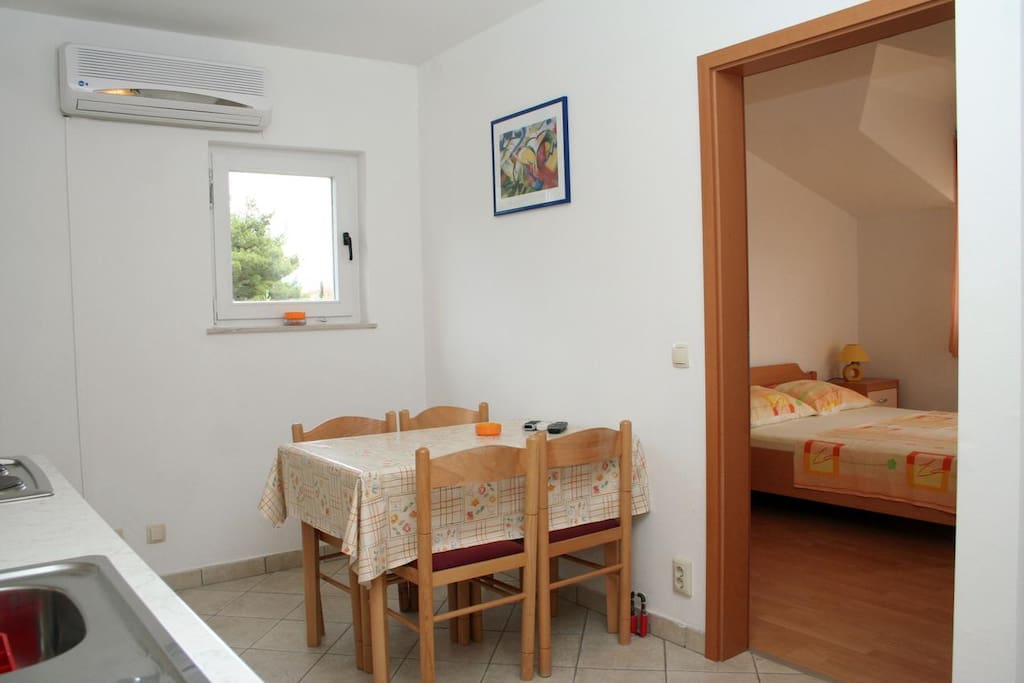 Dining room, Surface: 6 m²