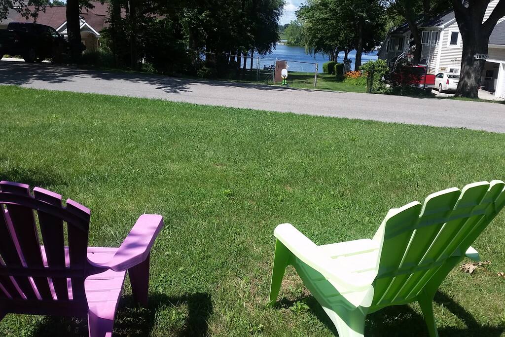 Front Yard with a view!