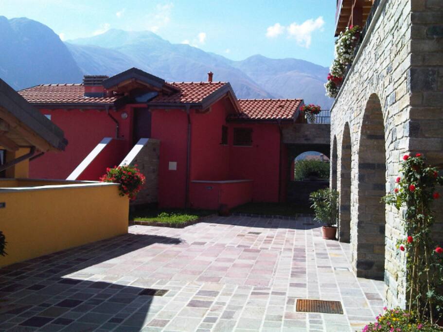 Terrace at the entrance of the residence