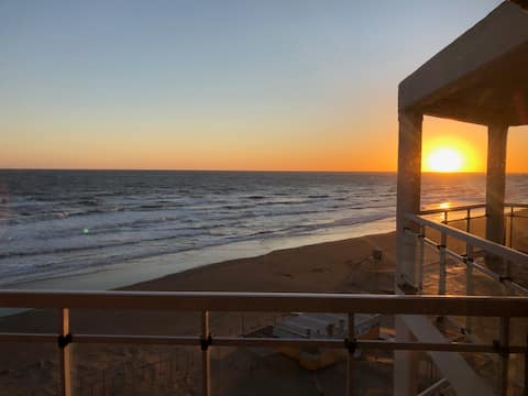 Oceanfront apartment, Monte Hermoso