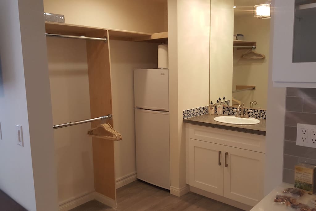 Brand New Vanity Fridge, Large His and Her Closet.