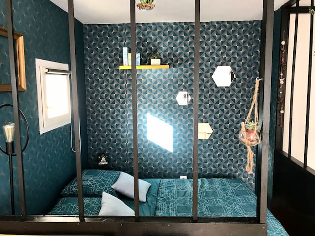 Agréable studio avec espace chambre,Gare/VieuxPort