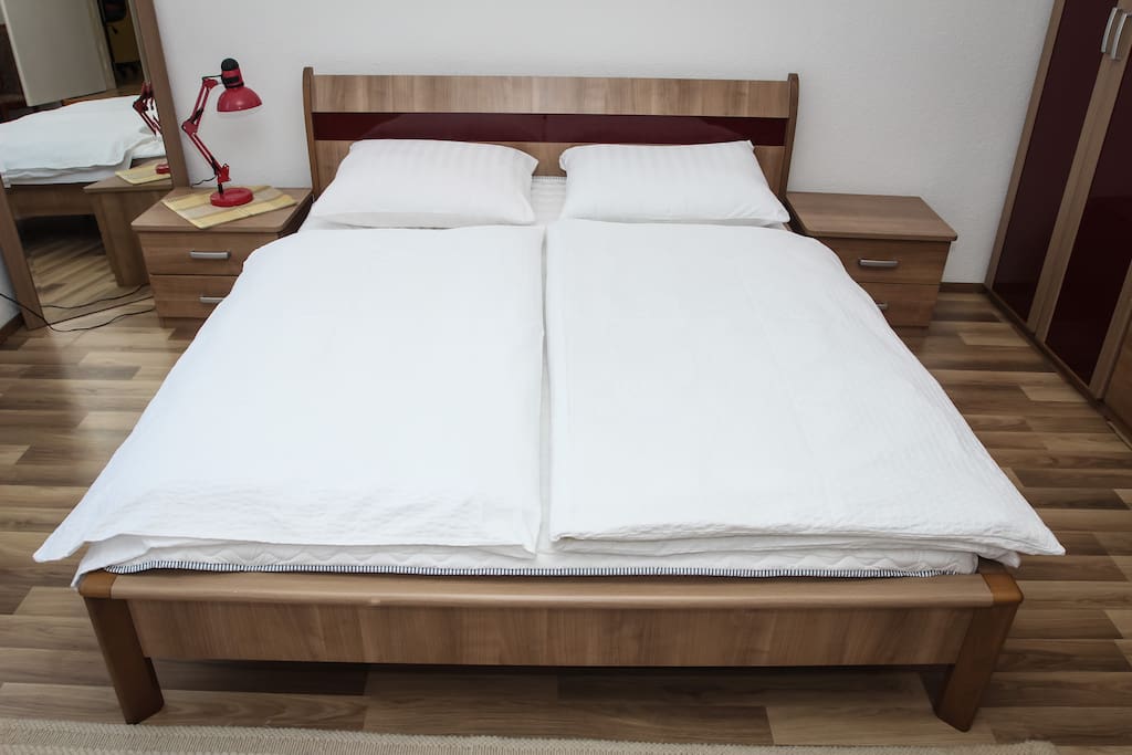 1st bedroom