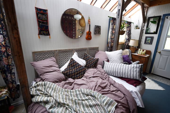 Piles of pillows to lounge on the day-bed (and night-bed!). This is a double bed, not a queen, so best to be snuggly with your bed-partner!