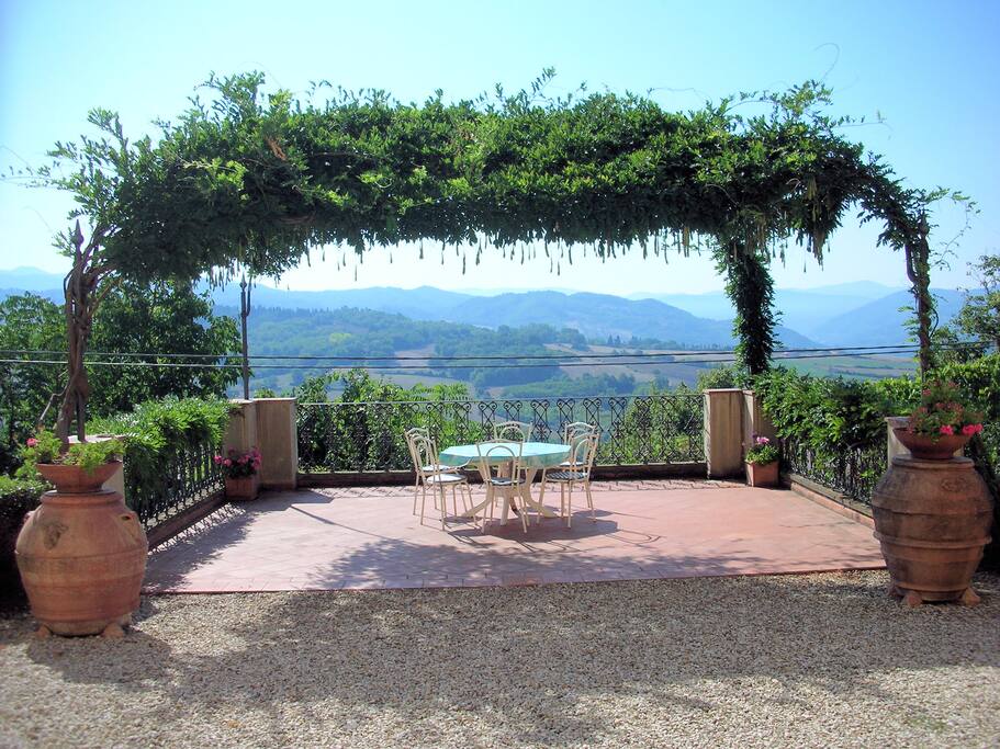 Panoramic terrace