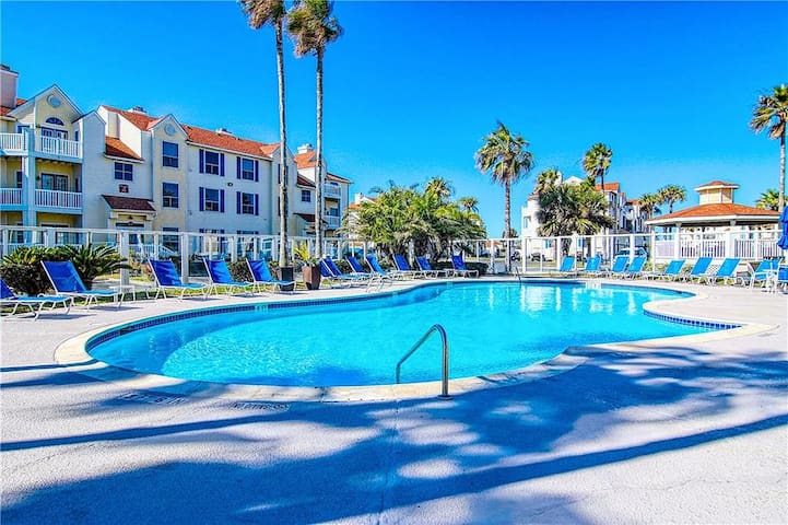 North Padre Beach Condo Steps From Whitecap Iniums Beach Condo Steps From Whitecap