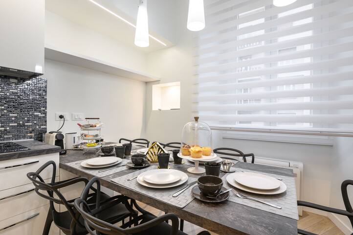 Roma Luxury Vatican House gallery image 2