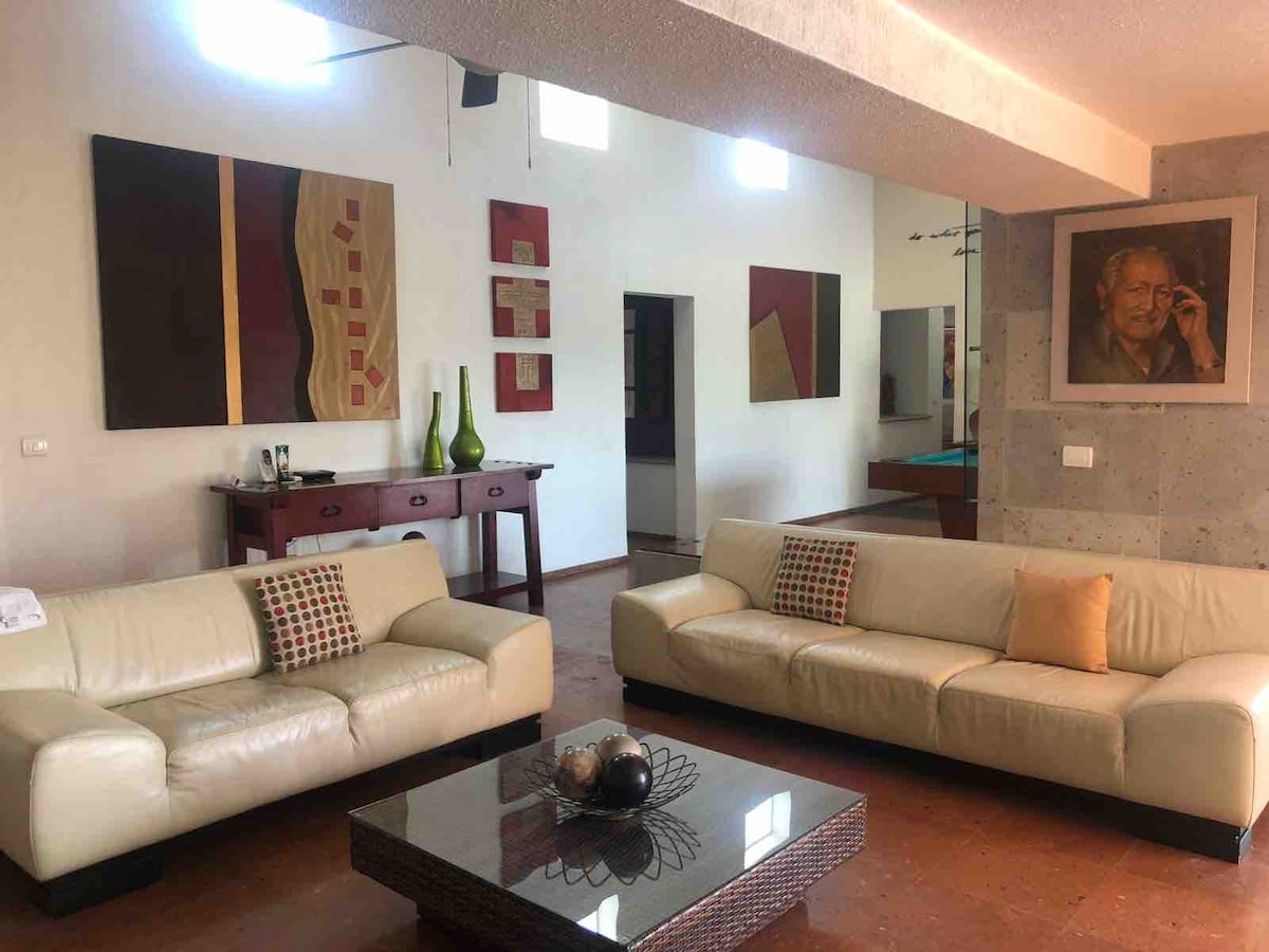 Top Airbnb: Private House with Pool and Garden in Morelos en Alpuyeca