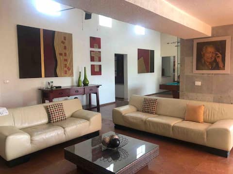 Top Airbnb: Private House with Pool and Garden in Morelos in Alpuyeca
