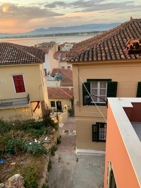 Successful Airbnb property: MASTER ROSE HOUSE with sea view in Περιφερειακή Ενότητα Αργολίδος