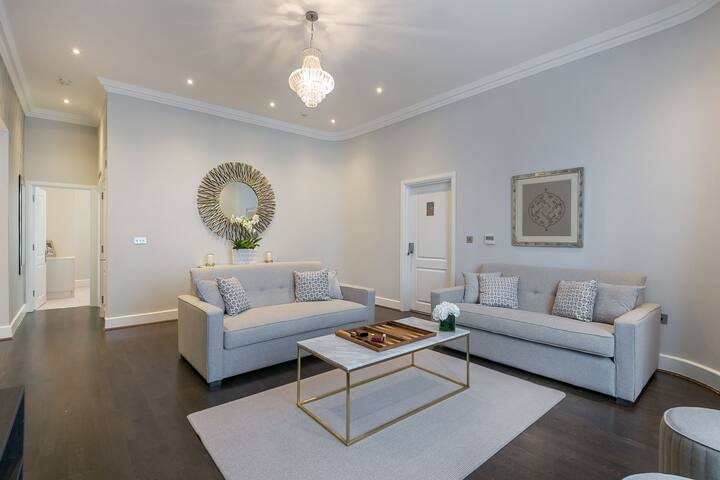 Luxurious 3 bed in Paddington with A/C gallery image 2