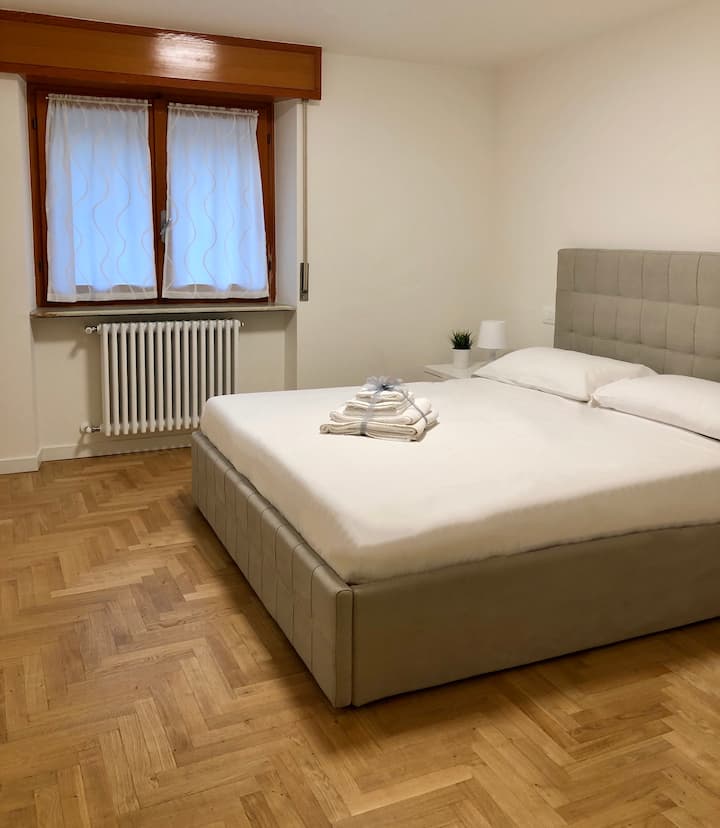 საძინებელი 1