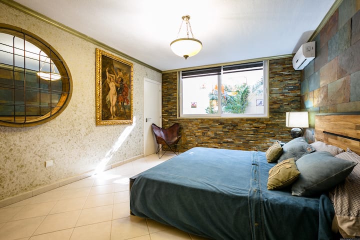 3 dormitorios 1 cama tamaño king