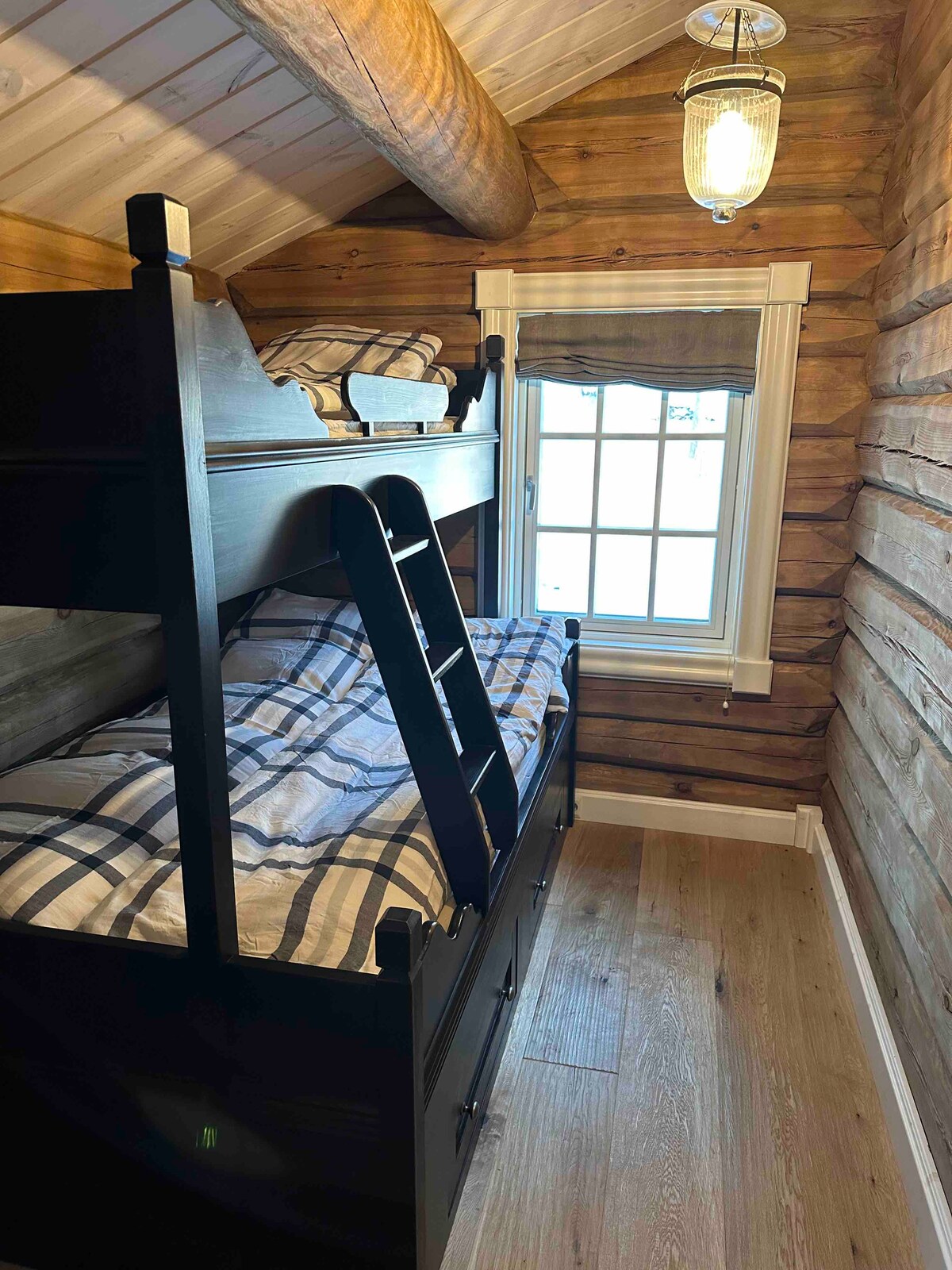 חדר שינה 05, מיטת קומתיים 120+90