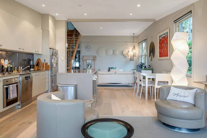 Fairlight Villa gallery image 4