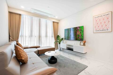 [Free Pickup] - Elegant 2BR in Metropole Thu Thiem