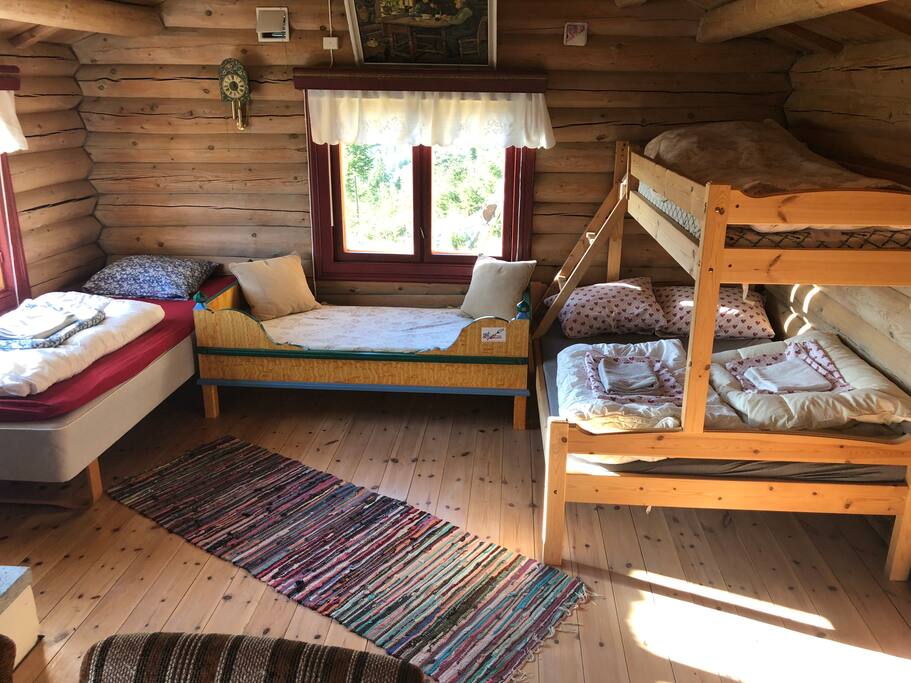 Sengeplass til 5 - Bedspace for 5 people