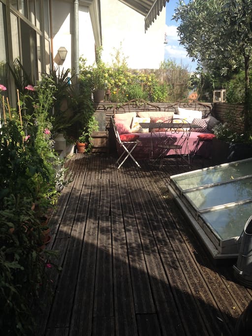 La terrasse de 30 m2: calme et nature à Paris