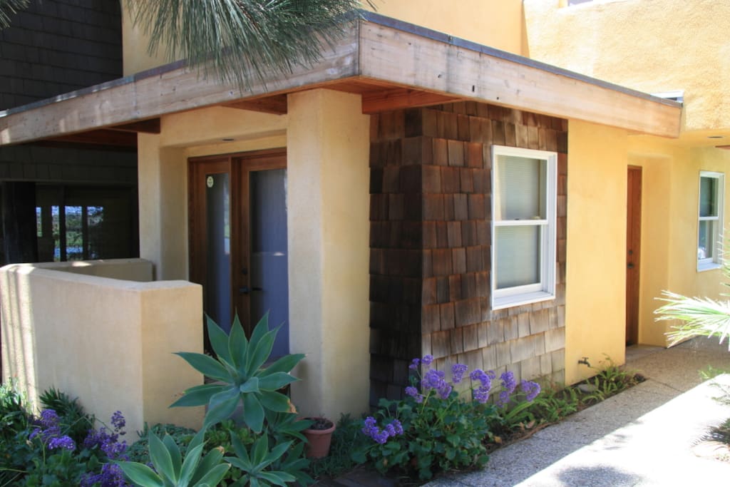 One Bedroom Private Guest Suite