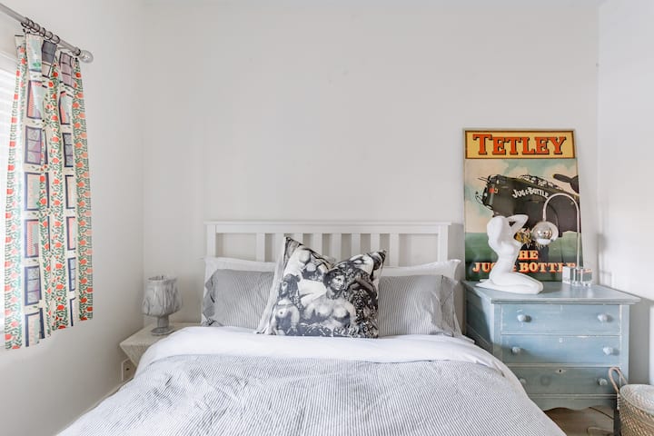 غرفة النوم 1