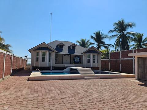 Beachfront Sea House with Private Swimming Pool