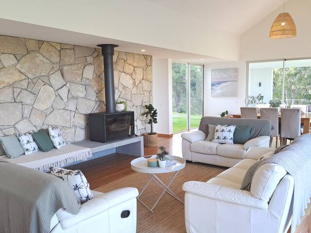 Farmhouse with Ocean Views set on 5 acre gallery image 2