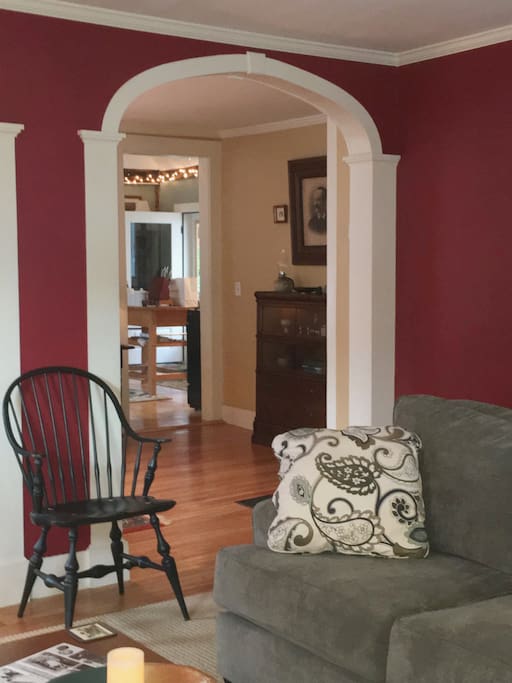 Living Room Arch into Dining Room