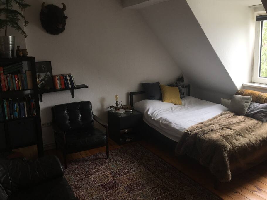 Wohn-/Schlafzimmer