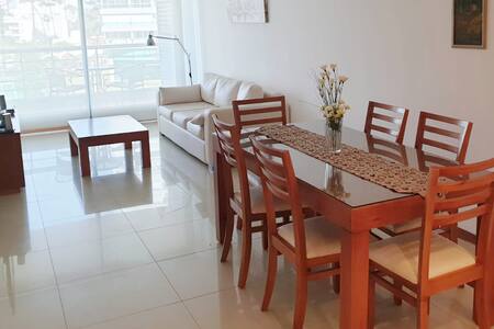 5 Star Apartment - Full w/ Amenities