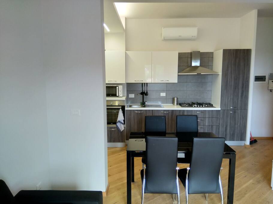 Cucina/Soggiorno Kitchen/Dining room