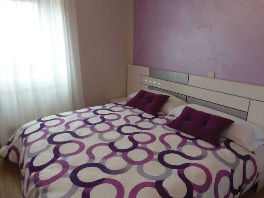Dormitorio doble con dos camas
