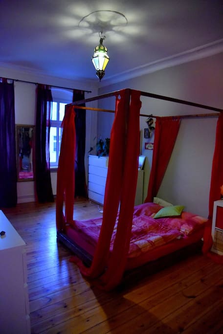 Bed Room