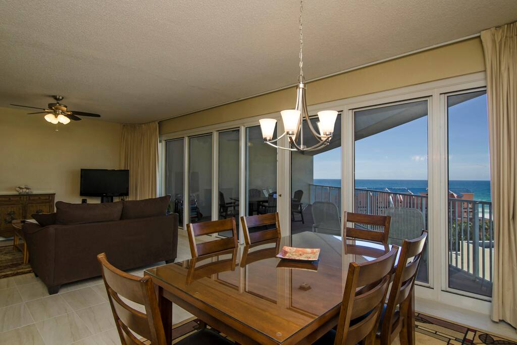 Enjoy Floor to Ceiling Window