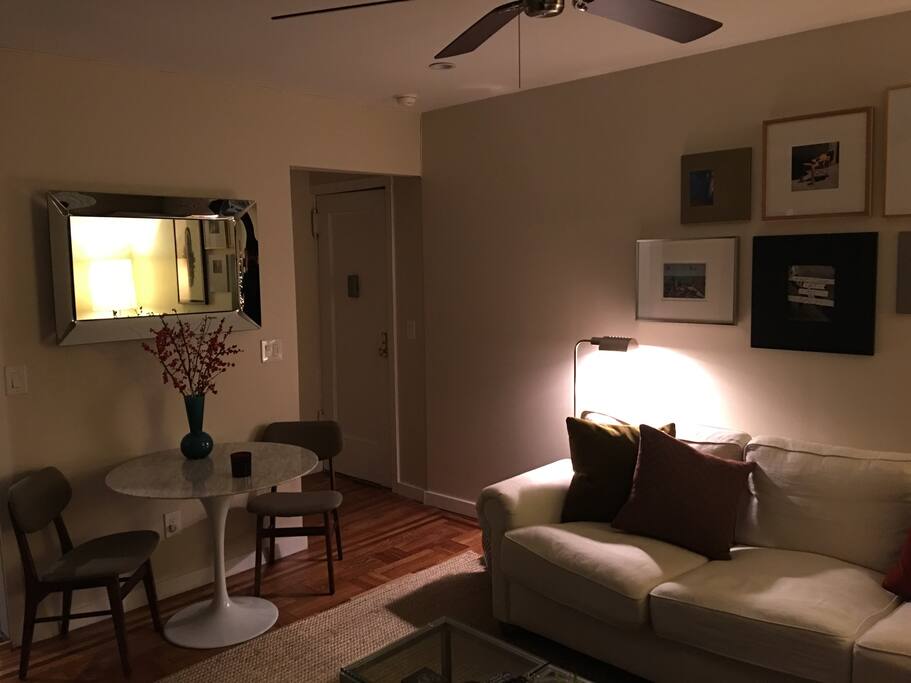 Entrance and breakfast table perfect for two