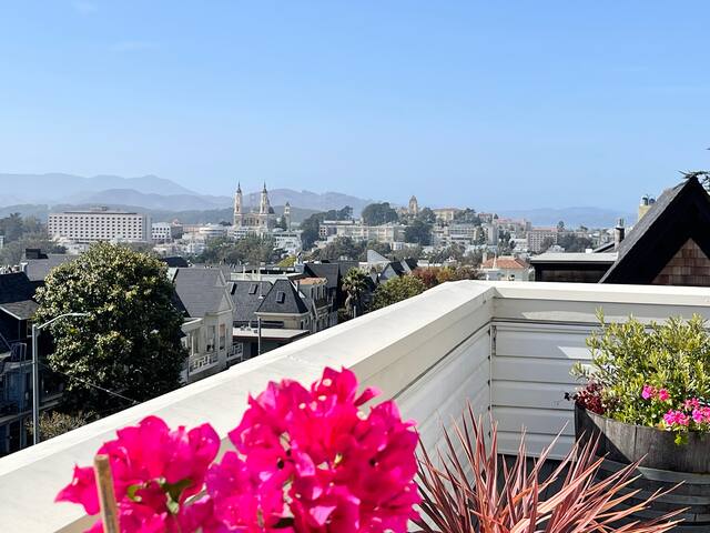 Beautiful traditional house on Ashbury Heights gallery image 4