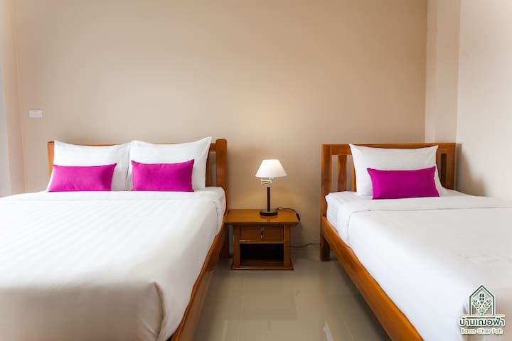 Baan Cher Fah 206, next to bus station, beach 150m