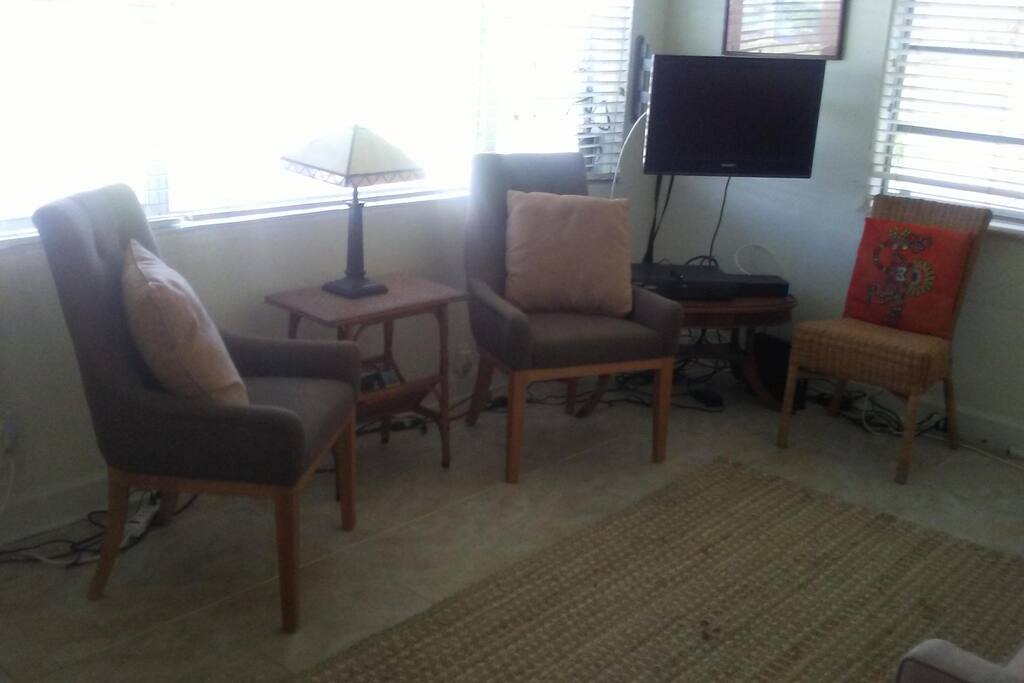 Cozy Beach Villa Living Area 2 of 2