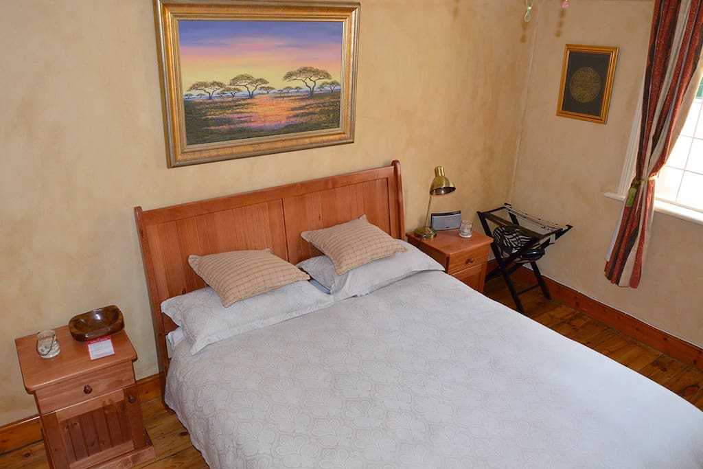 Comfortable for 1 or 2 people, short or long stay.