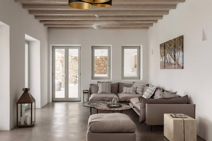 ♕ Epic Twin ♕ Luxurious 14 bedrooms for 28+ ♕ gallery image 3