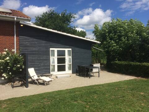 Lovely little guest annex in scenic surroundings.