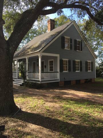 Orange Grove Plantation Cottage Houses For Rent In Houma