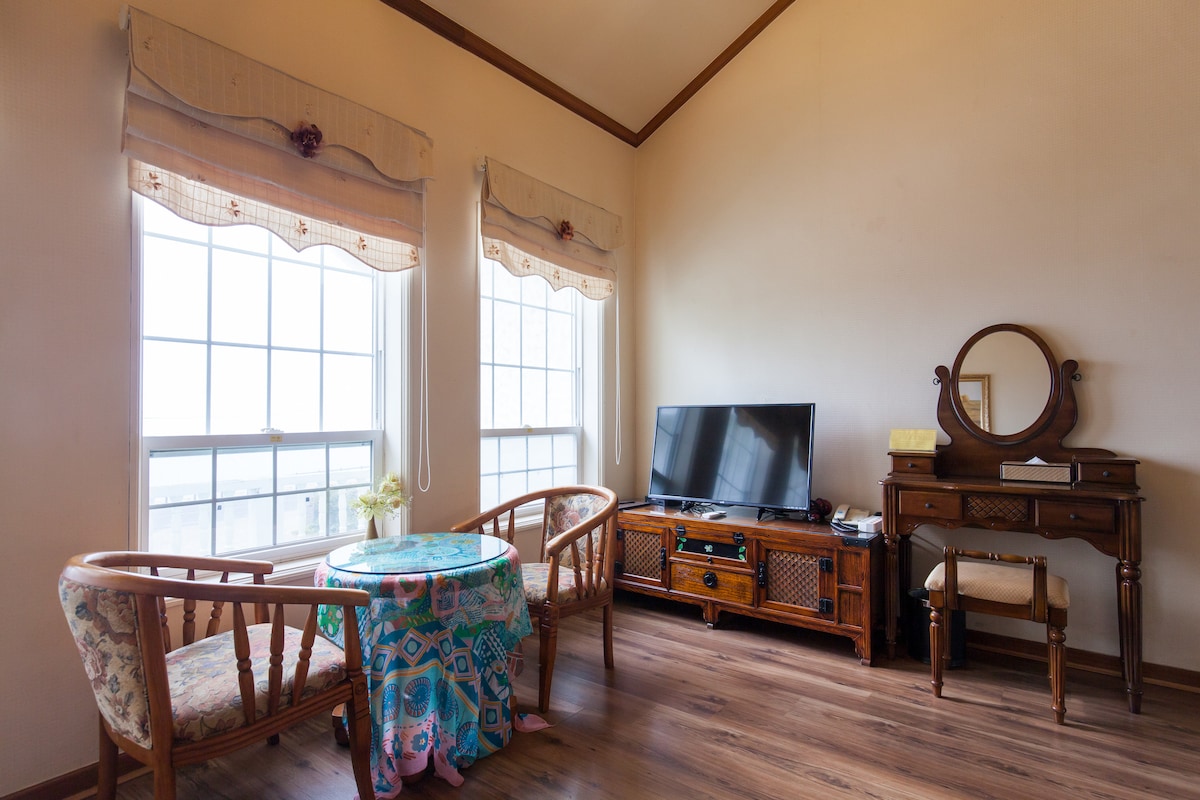 1st floor living room (ê±°ì¤)