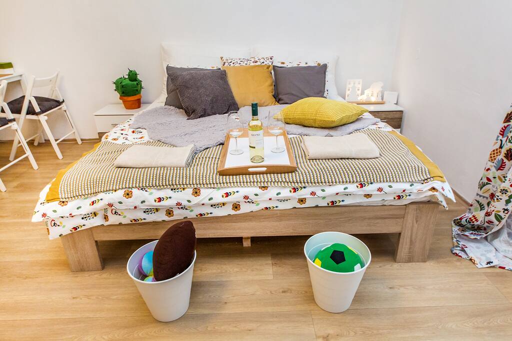 king sized bed