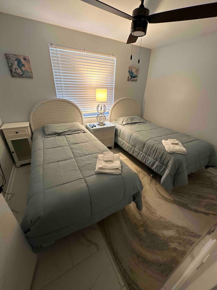 Dormitorio de invitados #2 - 2 camas individuales