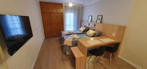 610 The Studio, modern, renovated and garage.