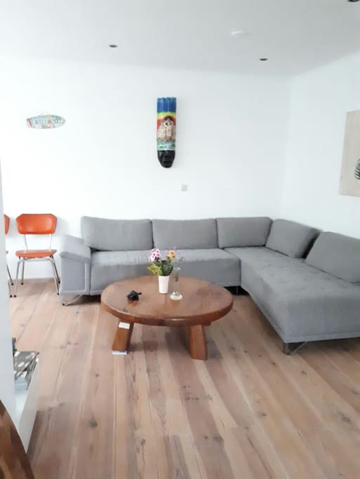 very comfy couch